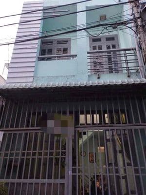 Nhà liên khu 4-5 - 3 phòng ngủ 7tr/ tháng