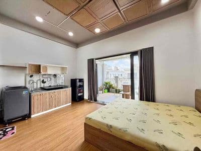 Studio 35m2 ban công gần đại học huflit full nội thất như hình