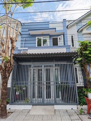 Nhà Đẹp SHR _ Mua vào ở luôn_ Đường Nhựa 8m_KDC hiện hữu!