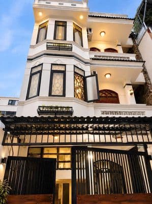 Cho thuê nguyên căn hxt đường số 20 6x17m trệt 3 lầu 8pn 5wc nhà mới