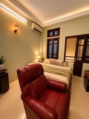 Cho thuê nhà nguyên căn hxh phan văn trị - nguyễn văn cừ q5