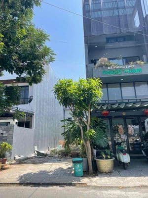 Cho thuê lô đất mặt tiền đường Non Nước gần danh lam thắng cảnh NHS