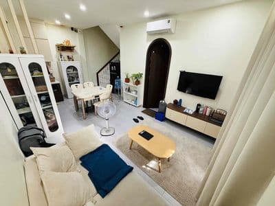 Nhà Đẹp Full Nội Thất - Trần Văn Đang Quận 3 - 40M2 4 Tầng 3 PN - 7 Tỷ