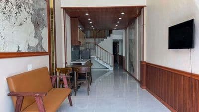 Nhà đẹp đối diện đh bách khoa