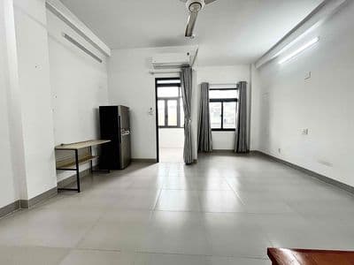 CHDV ban công tách bếp