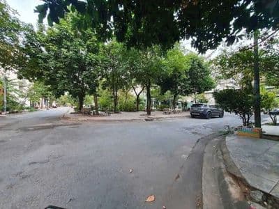 Lô đất đẹp 5m x 18m. view công viên KDC Phú Nhuận Lê Thị Riêng