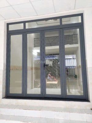 Nhà đẹp mặt tiền chợ- kinh doanh sầm uất
