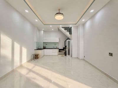 Gấp bán nhà hẻm hoàng hoa thám thông - 45m2, 5 tầng, hướng sáng -6,3ty
