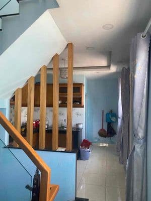 Nhà 3 tấm sân thượng 3 phòng 4wc giá 8tr/ tháng
