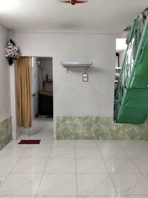 Nhà nguyên căn 1 triệt, 1 lầu, 2pn, 1wc, máy giặt, tủ lạnh, htp. q7