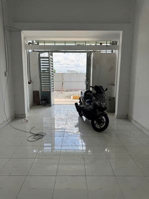 Cho thuê nhà mặt tiền đường C12 phường Tân Bình