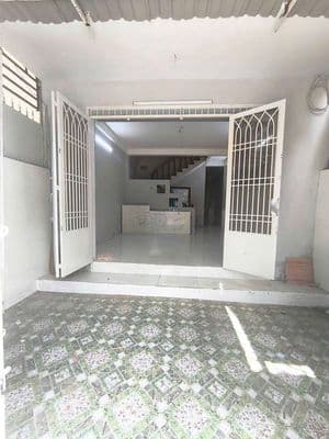 Nhà 4pn đối diện công viên- gần vincom thủ đức