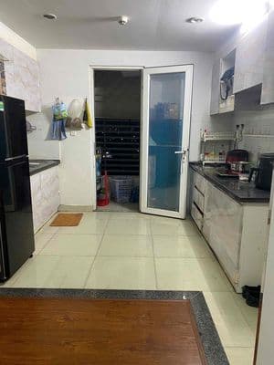 bán căn gốc 1pn ở liền The Avila Q8