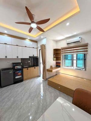 Studio ban công 32m2 full nội thất ngay chợ hoà hưng quận 3