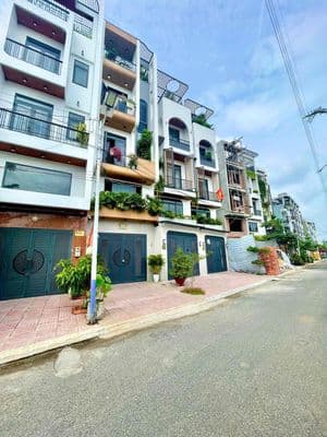 Đất góc 2mt Tô Ngọc Vân q12