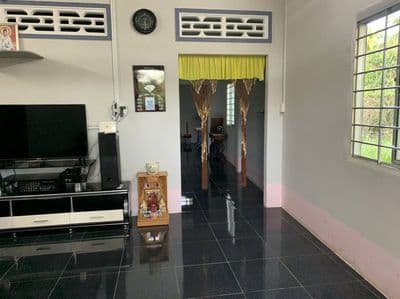 Chuyển về quê bán nhà trung tâm Tp Bến Tre 3PN 2WC đường ô tô, nở hậu