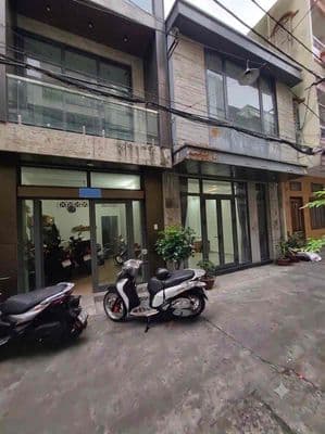 Bán nhà đường nhật tảo hẻm 5 m 2 tầng 3,5x9