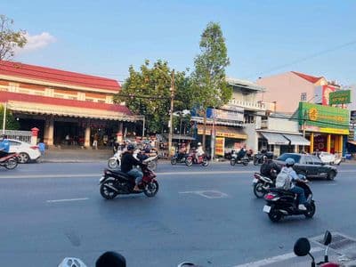 Cho thuê nhà trệt 2 lầu - mặt tiền mậu thân - cần thơ 30 triệu