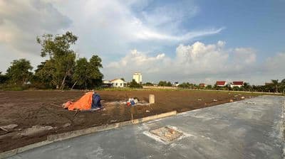 10 f0 giá đầu tư - 165m2 - 850 triệu - sổ sẵn full thổ cư - đường oto