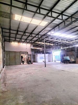XƯỞNG 400m2 , Có Văn Phòng - Xa Dân