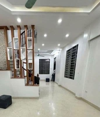 Nhà 40m2 15 tỷ Phân lô Hoàng Văn Thái, Thanh Xuân, thang máy