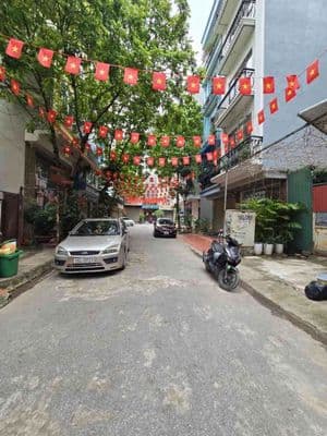 Nhà Phân Lô Vỉa Hè Văn Khê, Hà Đông, Kinh Doanh Đỉnh
