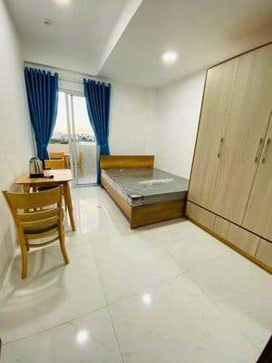 Cho thuê căn hộ Studio full nội thất, ban công, thang máy - Hải Châu