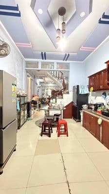 Bán nhà Hẻm Xe Tải, Huỳnh Thị Hai, 3 Tầng BTCT, 95m2, 7PN, Giá 5 Tỷ