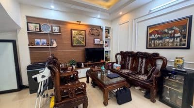 Nhà đẹp full nội thất - Phố Trạm, Long Biên - 7.x tỷ