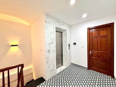 Nhà Trương Định, Hoàng Mai, Thang máy, Kinh doanh