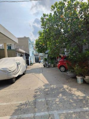 Cho thuê nhà 1 trệt 1 lửng Vĩnh Phú, 2PN, 2WC, xe hơi
