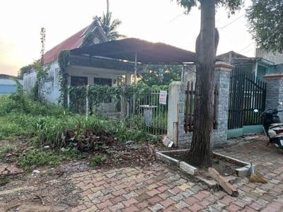Bán đất tặng nhà Mặt tiền Nguyễn Tri Phương, Chánh Nghĩa