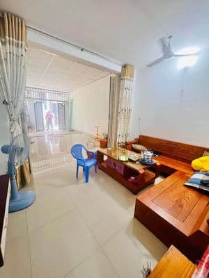Nhà bán Thái Hòa (Tân Đông Hiệp), 70.5m2, Sân xe hơi, Gần FPT