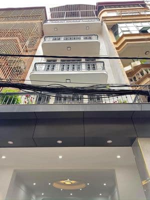 Nhà 5 tầng mặt tiền 4.8m Trần Quốc Hoàn, Cầu Giấy, 24.5 tỷ
