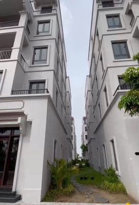 Bán nhà Vinhomes Cổ Loa, Xẻ khe, Cắt lỗ 4.5 tỷ
