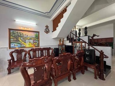 House Forent Nortside near Oceanust Building Hon Chong Beach