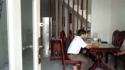 cho thuê nhà nguyên căn hẻm ô tô