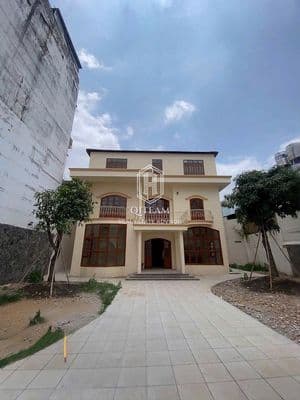 Khuôn Viên Lớn Hiếm Có – Hồ Biểu Chánh, Phú Nhuận