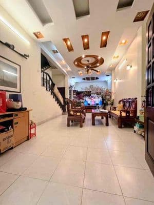 Bán nhà Cảm Hội Hai Bà Trưng 75m2 phân lô VIP nhà đẹp giá 17.9 tỷ