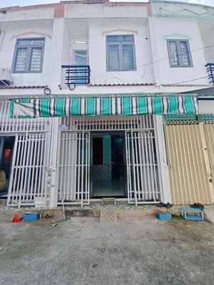 nhà 1 trệt 1 lầu 868 triệu bình chuẩn 17