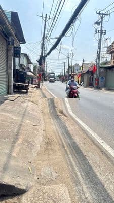 Chính chủ bán nhà mặt tiền Nguyễn Duy Trinh gần vòng xoay Phú Hữu