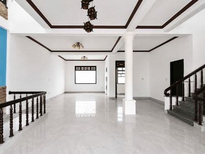 Nhà 3,5 tầng mặt tiền dũng sĩ thanh khê