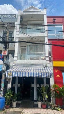 Nhà mặt tiền - 1 trệt 2 lầu - làm vpcty - trung tâm - vừa ở