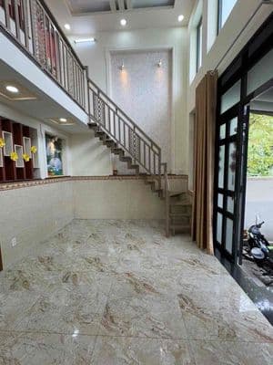 Mặt bằng ngay chợ thủ đức - 1pn tách bếp có khoản sân rộng