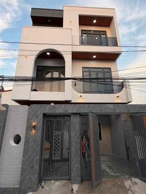 Ban nhà trệt 2lầu Lê Hồng Phong vào 200m TK: 3pn, 3wc tặng nội thất