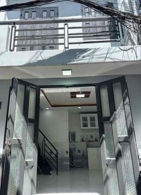 Cho thuê nhà đẹp giá rẻ 2wc 1pn lớn căn góc
