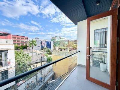 Căn hộ studio có ban công rộng tại trung tâm thành phố