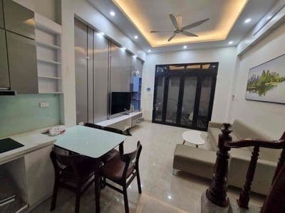 Nhà 5 tầng đầy đủ đồ nội thất tại ngõ 105 Trần Quốc Vượng - Cầu Giấy