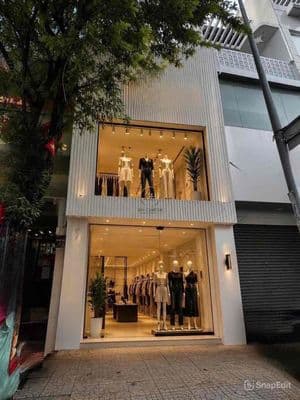 Cho thuê mặt tiền Võ Văn Tần, Quận 3. sàn suốt,ốp kính.