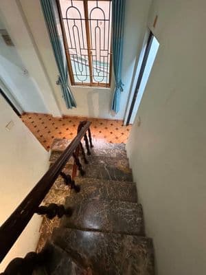 CC bán gấp nhà 4t 33m tại 35 Lê Đức Thọ cam kết không QH full nội thất
